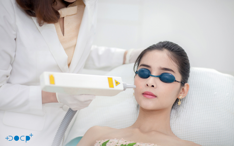 Laser-skin-treatment-weakens-your-skin